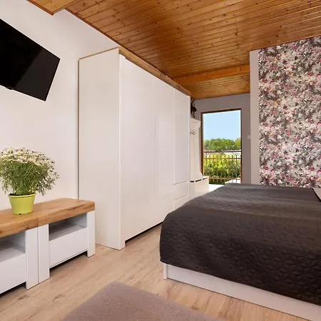 Radosc Guest house *